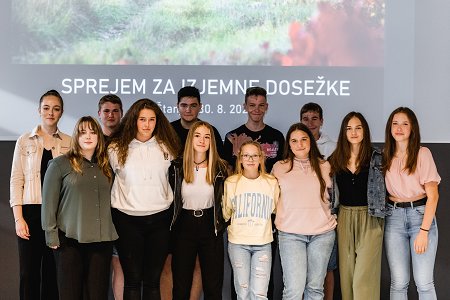 ObcinaKomen_SprejemZaIzjemneDosezke_FotoAnaRojc-14.jpg